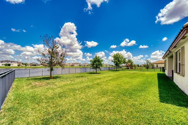 12793 NW Copper Creek Drive, Port St. Lucie, FL 34987