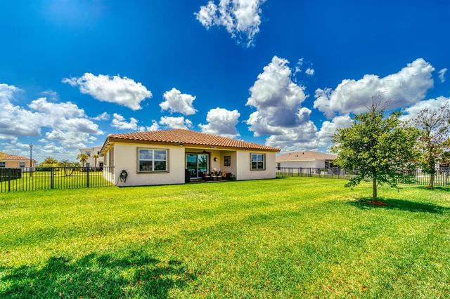 12793 NW Copper Creek Drive, Port St. Lucie, FL 34987