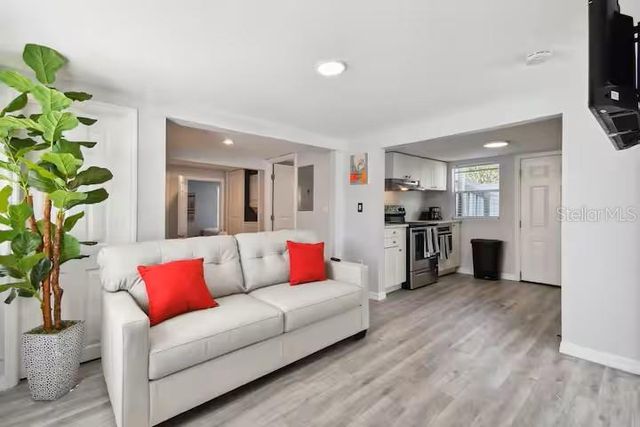 1501 WOODWARD STREET, Orlando, FL 32803