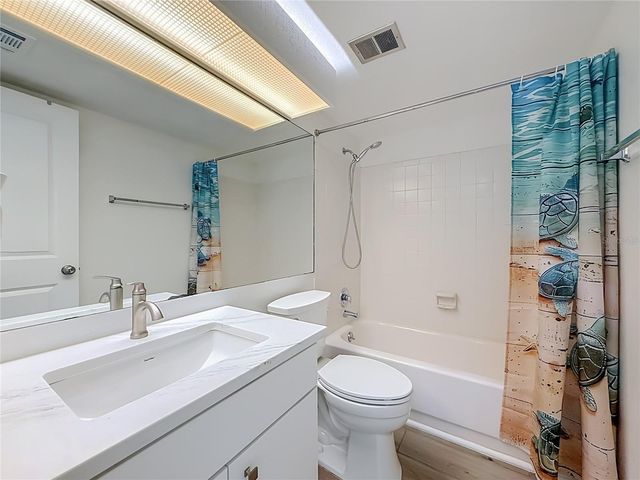 6537 CAPE HATTERAS WAY NE 2, St Petersburg, FL 33702