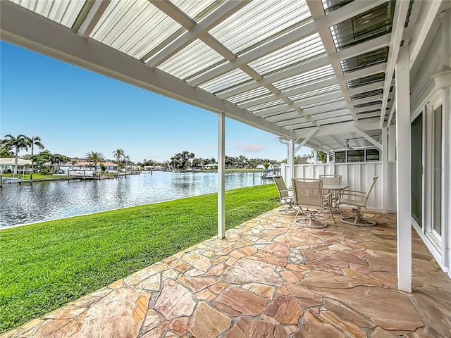 6537 CAPE HATTERAS WAY NE 2, St Petersburg, FL 33702