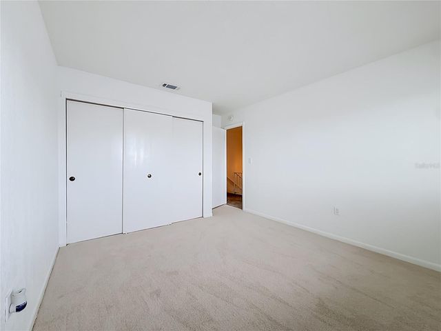 6537 CAPE HATTERAS WAY NE 2, St Petersburg, FL 33702