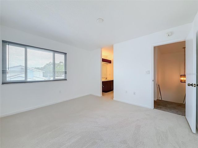 6537 CAPE HATTERAS WAY NE 2, St Petersburg, FL 33702