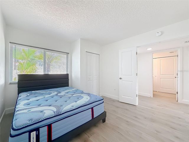6537 CAPE HATTERAS WAY NE 2, St Petersburg, FL 33702