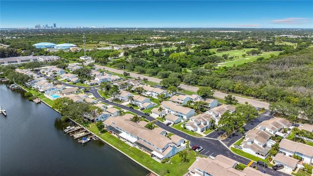 6537 CAPE HATTERAS WAY NE 2, St Petersburg, FL 33702