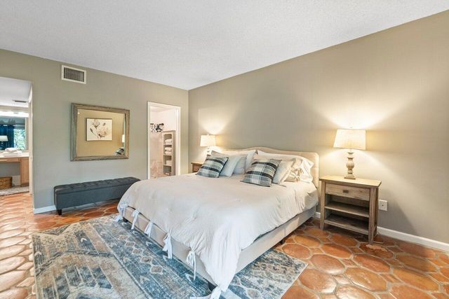 11863 Wimbledon Circle 406, Wellington, FL 33414