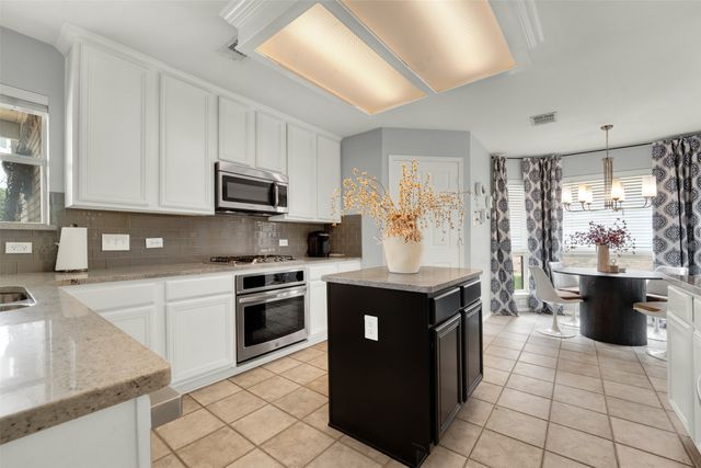 1210 Rooney Lane, Carrollton, TX 75007