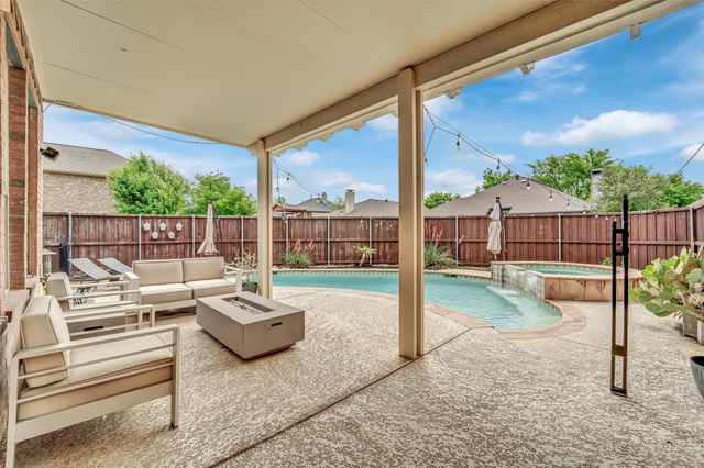 1210 Rooney Lane, Carrollton, TX 75007