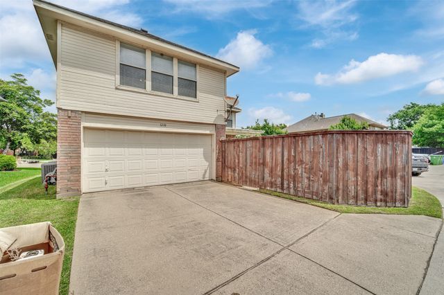 1210 Rooney Lane, Carrollton, TX 75007