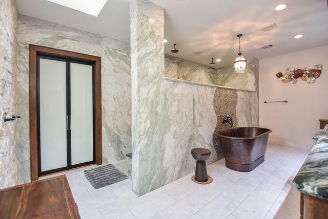 825 Grubbs Road, Sealy, TX 77474