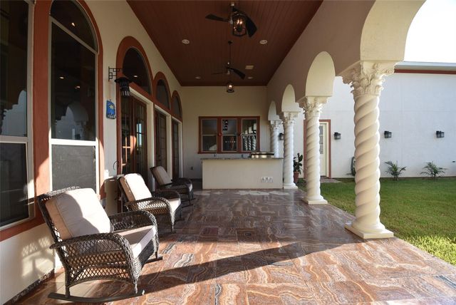 825 Grubbs Road, Sealy, TX 77474