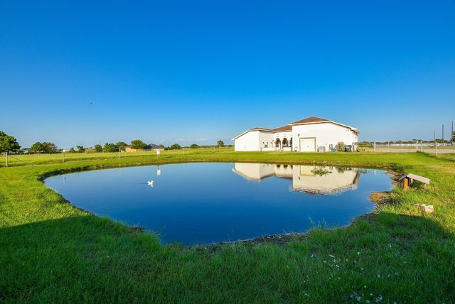 825 Grubbs Road, Sealy, TX 77474