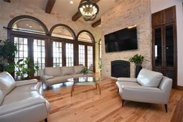 825 Grubbs Road, Sealy, TX 77474