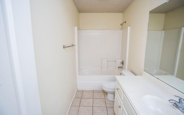 9706 Avenue U Avenue, Lubbock, TX 79423