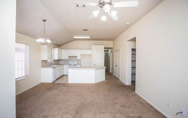9706 Avenue U Avenue, Lubbock, TX 79423
