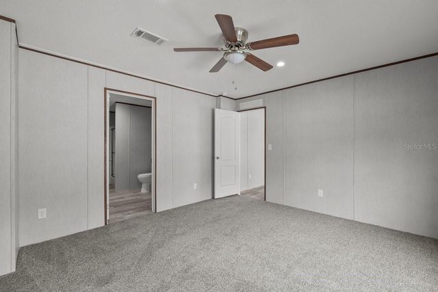 194 WHIRLWIND LOOP, Hawthorne, FL 32640