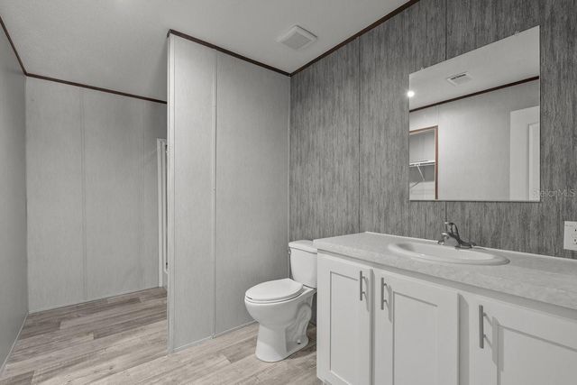 194 WHIRLWIND LOOP, Hawthorne, FL 32640