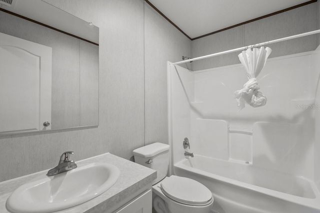 194 WHIRLWIND LOOP, Hawthorne, FL 32640