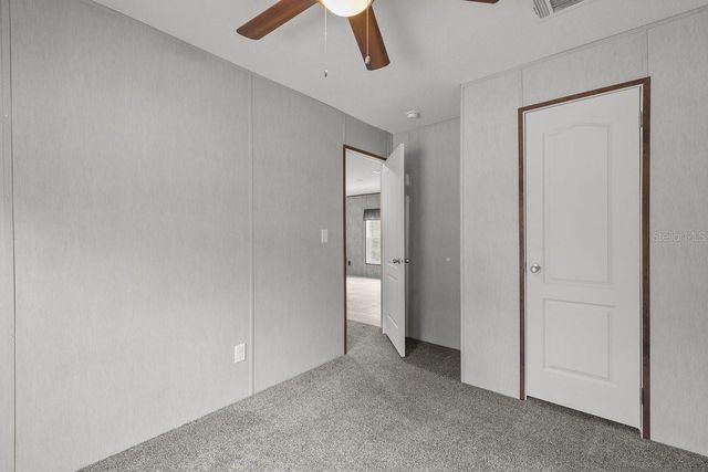 194 WHIRLWIND LOOP, Hawthorne, FL 32640