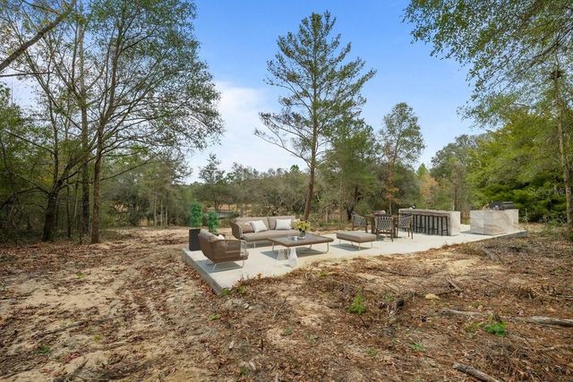 194 WHIRLWIND LOOP, Hawthorne, FL 32640