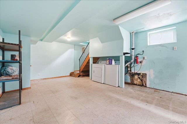 1050 Rensselaer Avenue, Staten Island, NY 10309