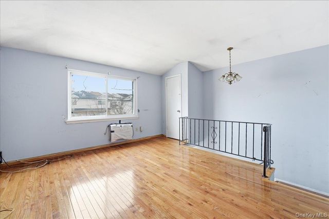 1050 Rensselaer Avenue, Staten Island, NY 10309