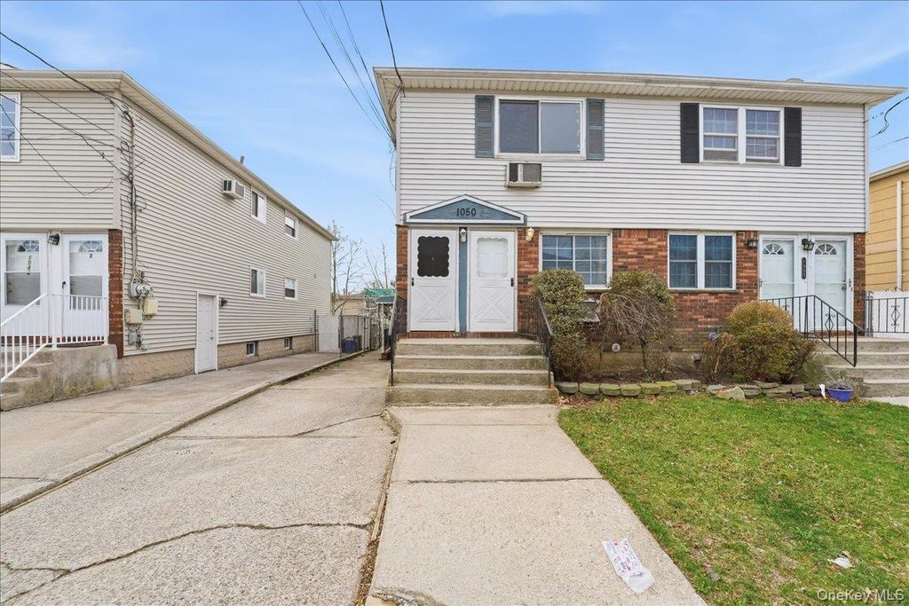 1050 Rensselaer Avenue, Staten Island, NY 10309