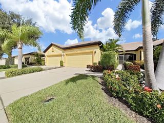 303 BLUEWATER FALLS COURT, Apollo Beach, FL 33572