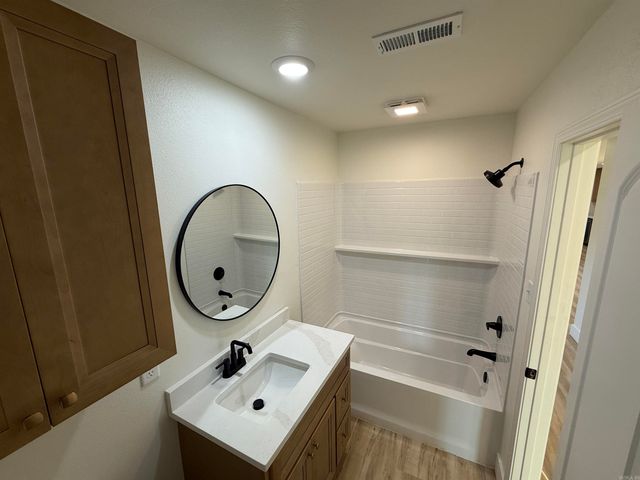 272 Hwy. 31, Romance, AR 72136