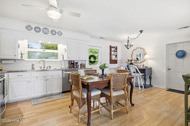 304 Sunnyside Drive, Washington, NC 27889