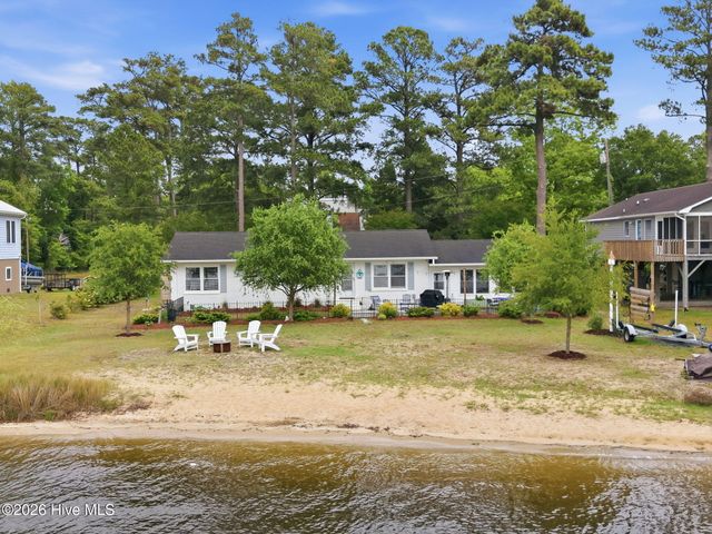 304 Sunnyside Drive, Washington, NC 27889