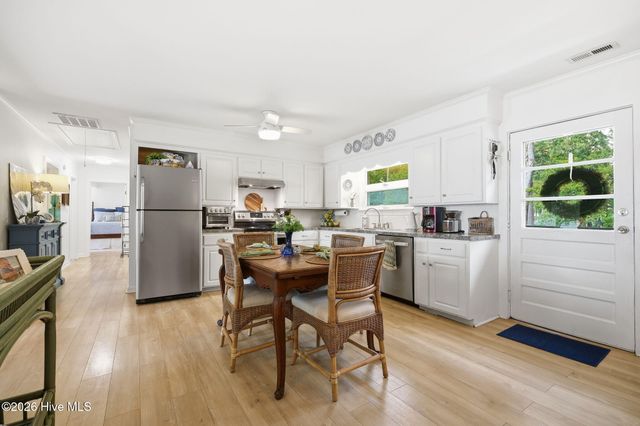 304 Sunnyside Drive, Washington, NC 27889