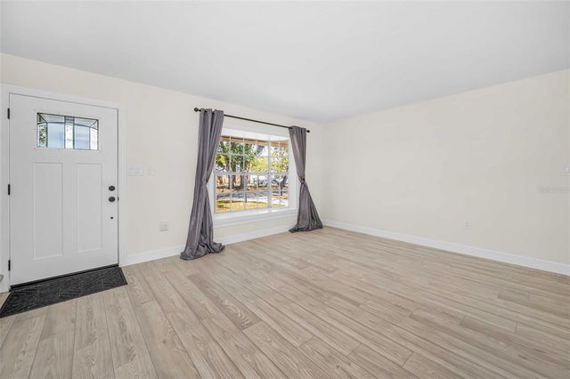 6412 WINGFOOT CIRCLE, Tampa, FL 33634