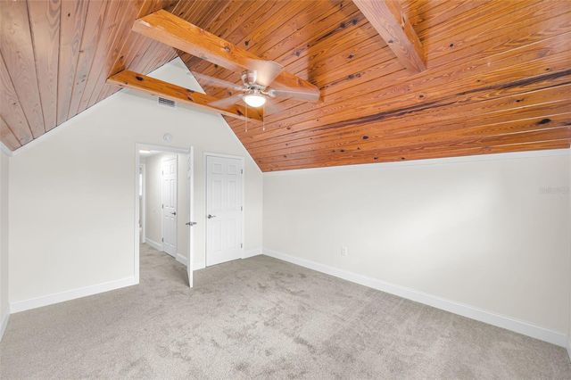 6412 WINGFOOT CIRCLE, Tampa, FL 33634