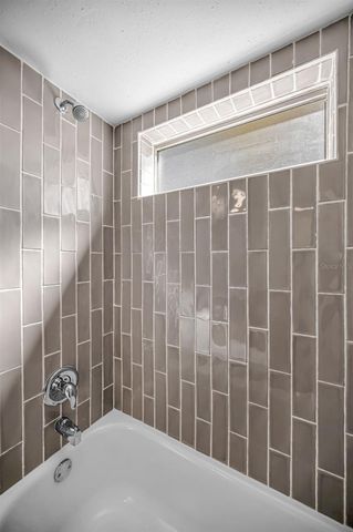 6412 WINGFOOT CIRCLE, Tampa, FL 33634