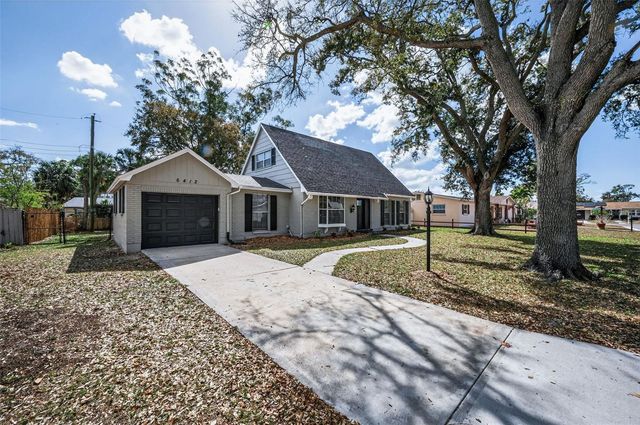 6412 WINGFOOT CIRCLE, Tampa, FL 33634