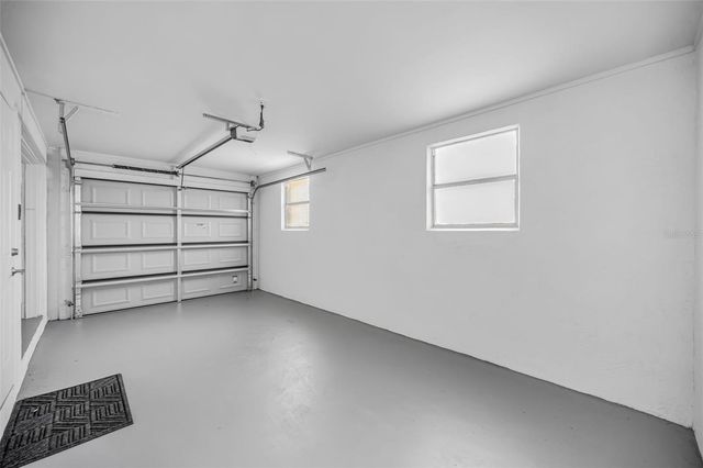 6412 WINGFOOT CIRCLE, Tampa, FL 33634