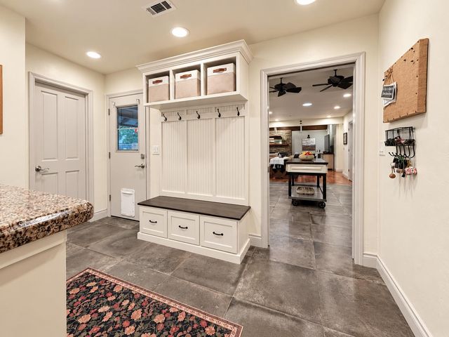 8575 N Fuller Avenue, Fresno, CA 93720