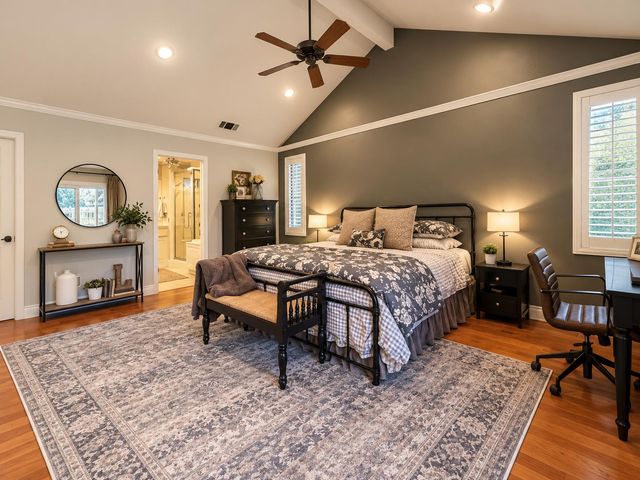 8575 N Fuller Avenue, Fresno, CA 93720