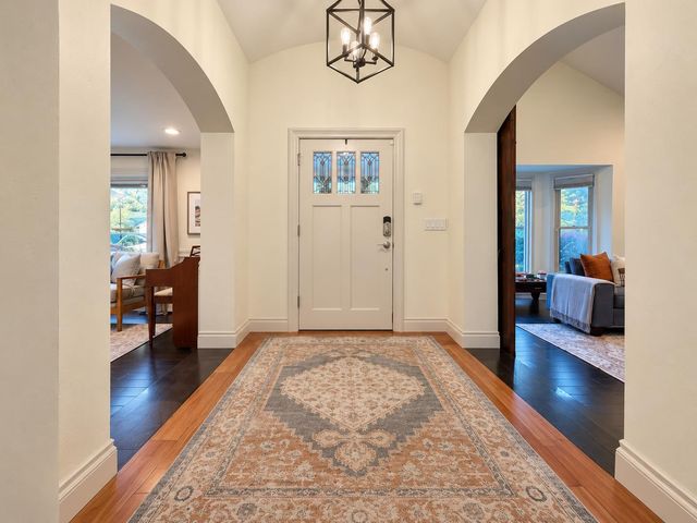 8575 N Fuller Avenue, Fresno, CA 93720