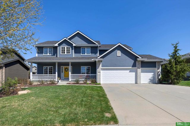 6417 N 158 Street, Omaha, NE 68116