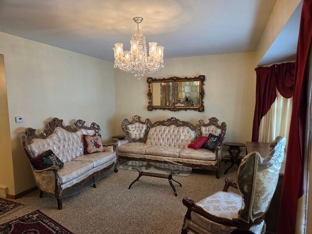 2033 N La Crosse Avenue, Chicago, IL 60639
