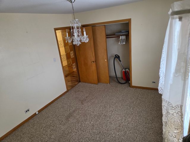 2033 N La Crosse Avenue, Chicago, IL 60639