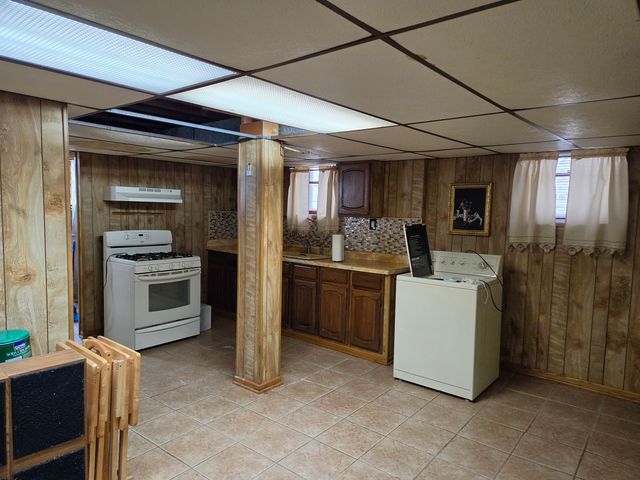 2033 N La Crosse Avenue, Chicago, IL 60639