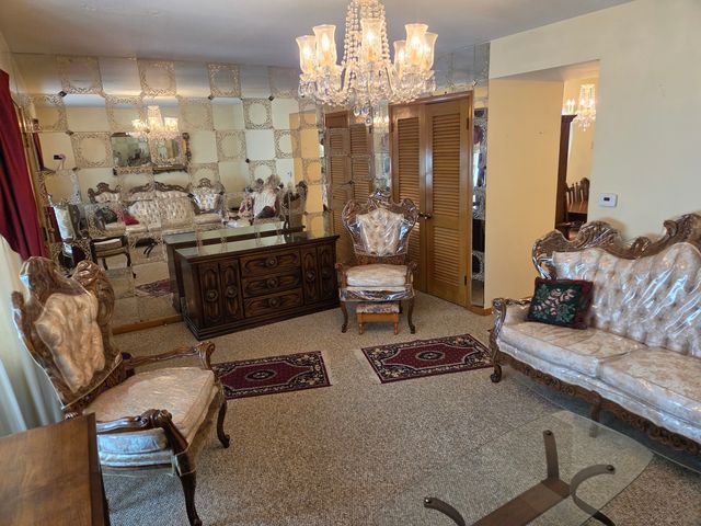 2033 N La Crosse Avenue, Chicago, IL 60639
