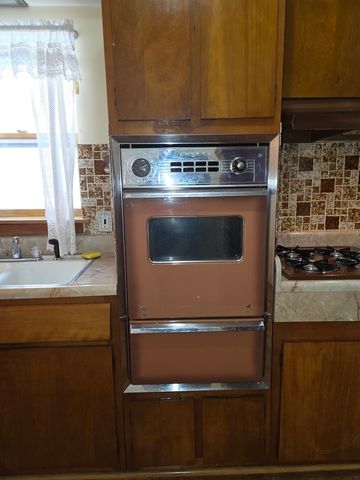 2033 N La Crosse Avenue, Chicago, IL 60639