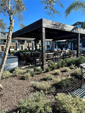 221 N Vincent Avenue, West Covina, CA 91790