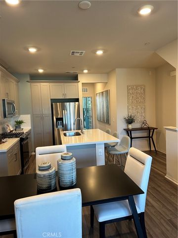 221 N Vincent Avenue, West Covina, CA 91790