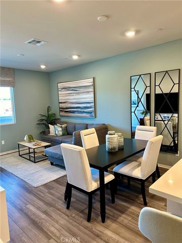 221 N Vincent Avenue, West Covina, CA 91790