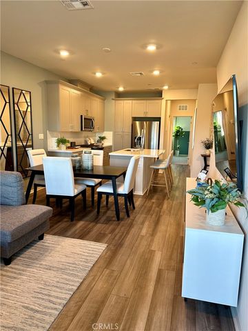 221 N Vincent Avenue, West Covina, CA 91790